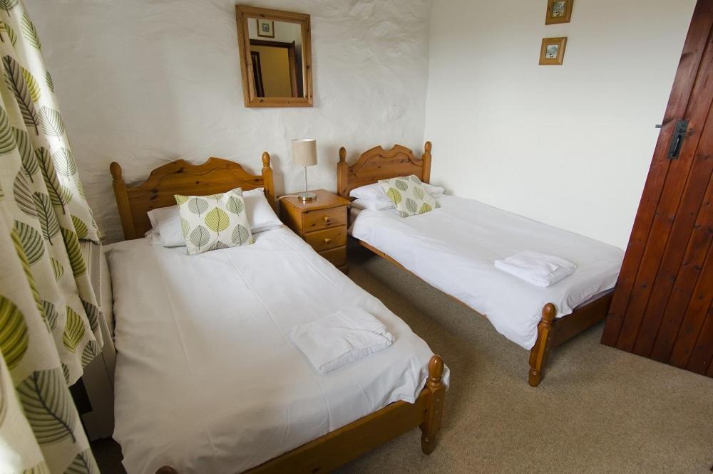 Hafoty Farm Cottages Caernarfon Exterior photo